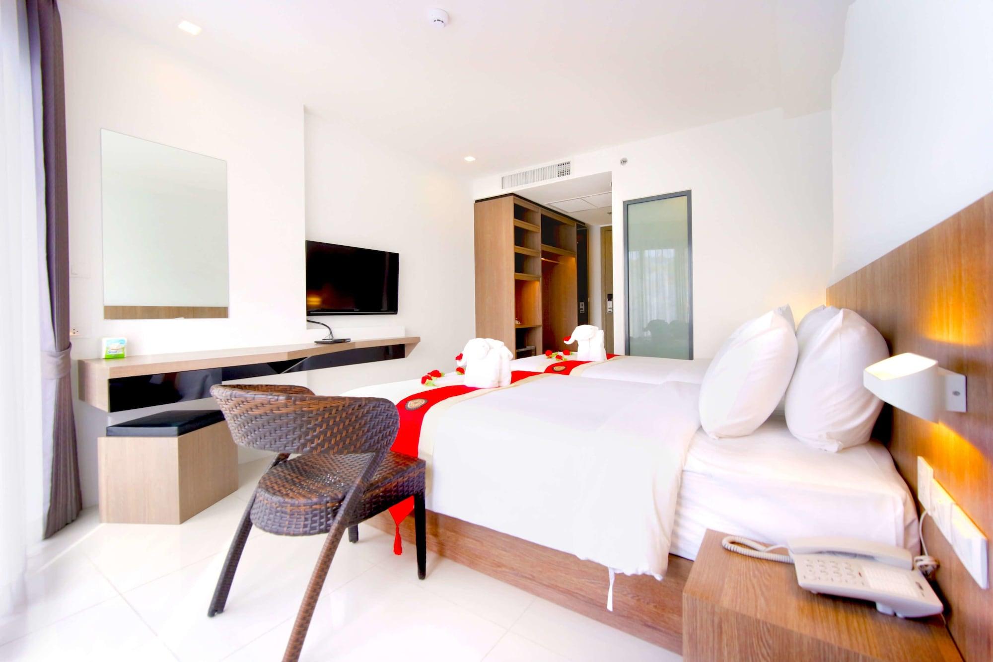 Phoenix Hotel Karon Beach Extérieur photo