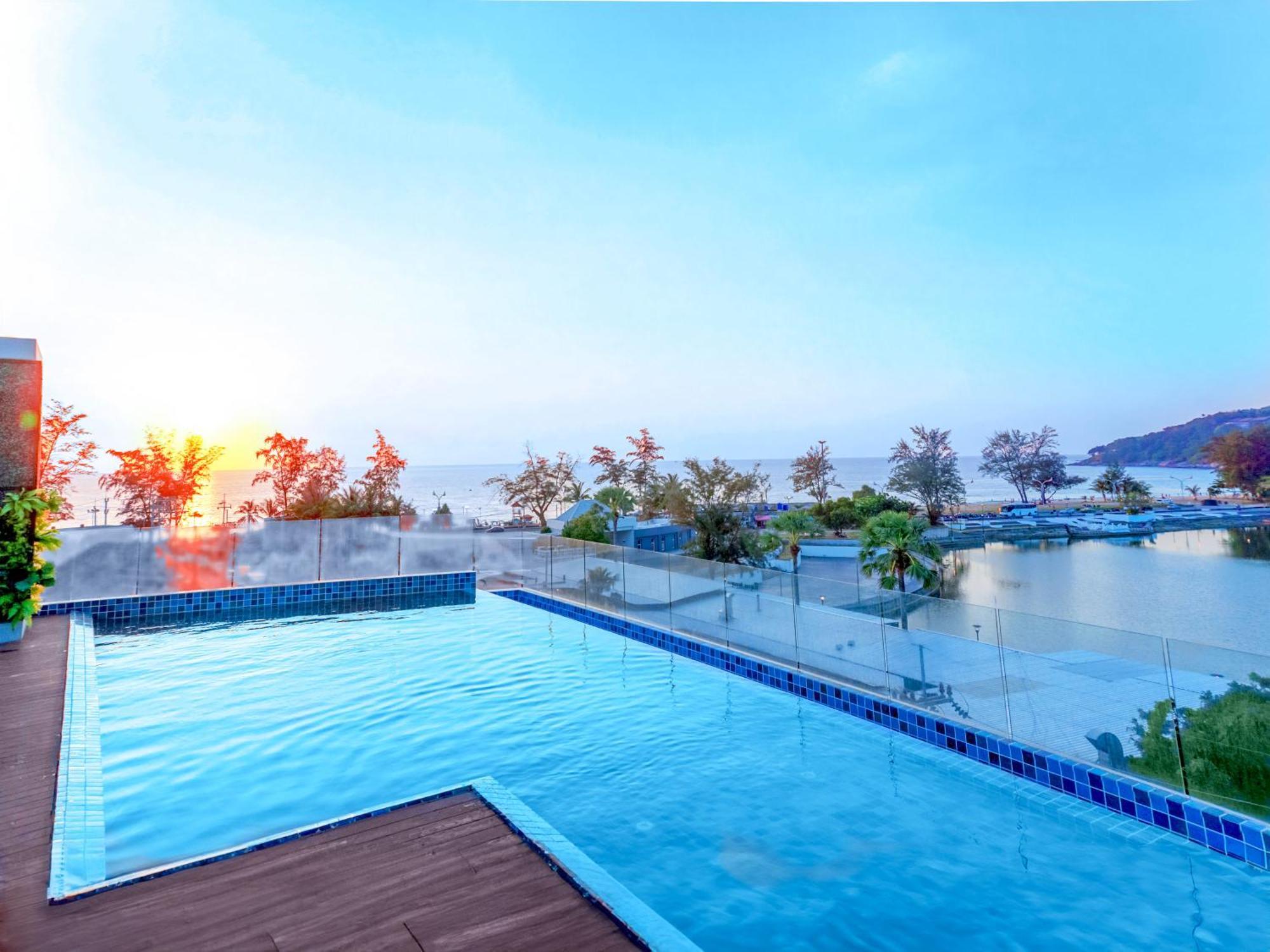 Phoenix Hotel Karon Beach Extérieur photo