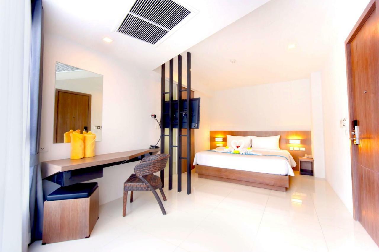 Phoenix Hotel Karon Beach Extérieur photo